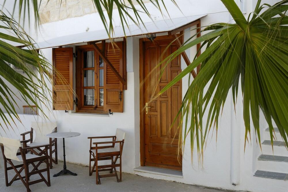 La Celestina Apartments Naousa  Exterior photo